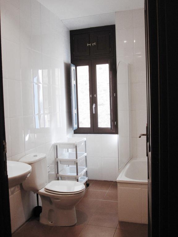 Apartamentos Legazpi Cangas del Narcea Kültér fotó